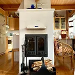 Villa Blueberry At Saimaa Lakeside *