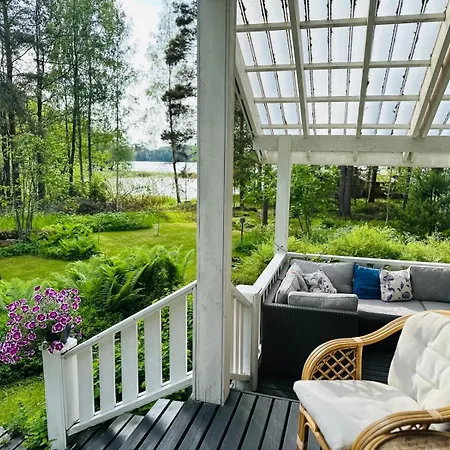 Blueberry At Saimaa Lakeside Vila